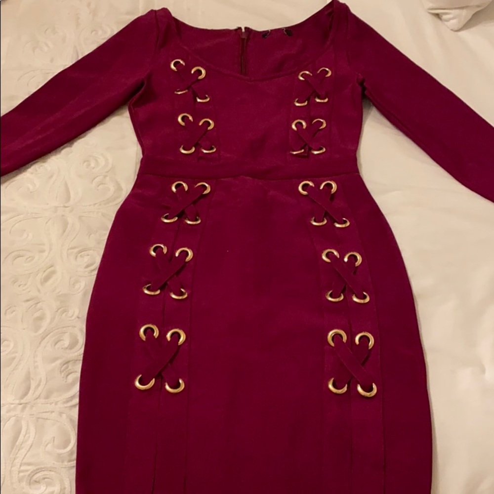 Dress - Picture 2 of 2